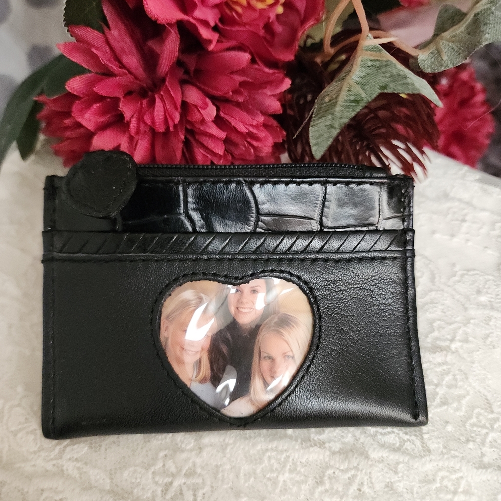 Black Heart Photo Women's Wallet